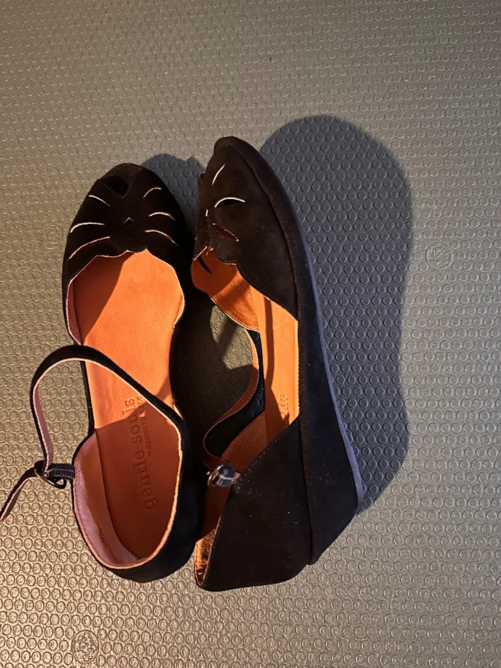 Gentle Souls by Kenneth Cole 'Lily Moon' Sandal